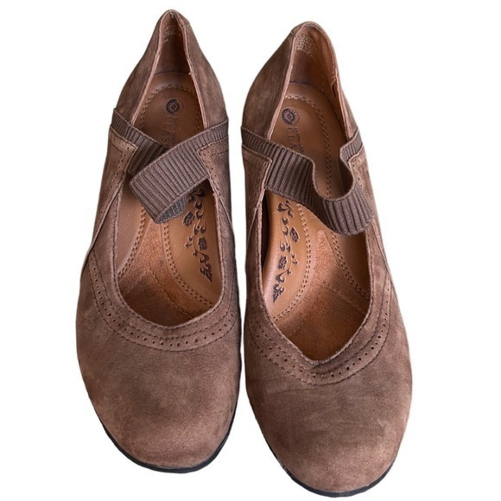 Earth‎ Spirit Classics women’s brown suede heeled shoes